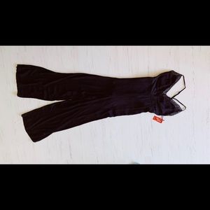 💃🏼BOGO NWT Black lace romper